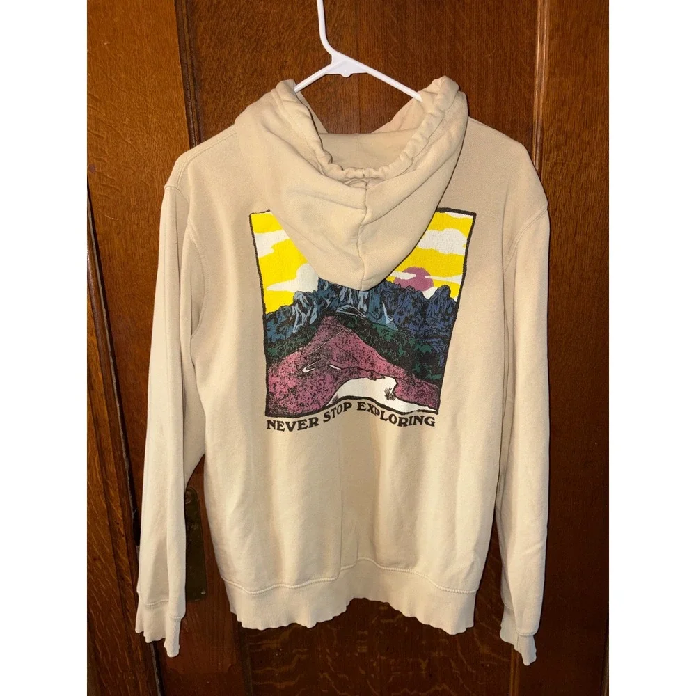 The North Face Mens Mountain Graphic Hoodie Sand Tan Medium Sustainable Outdoors